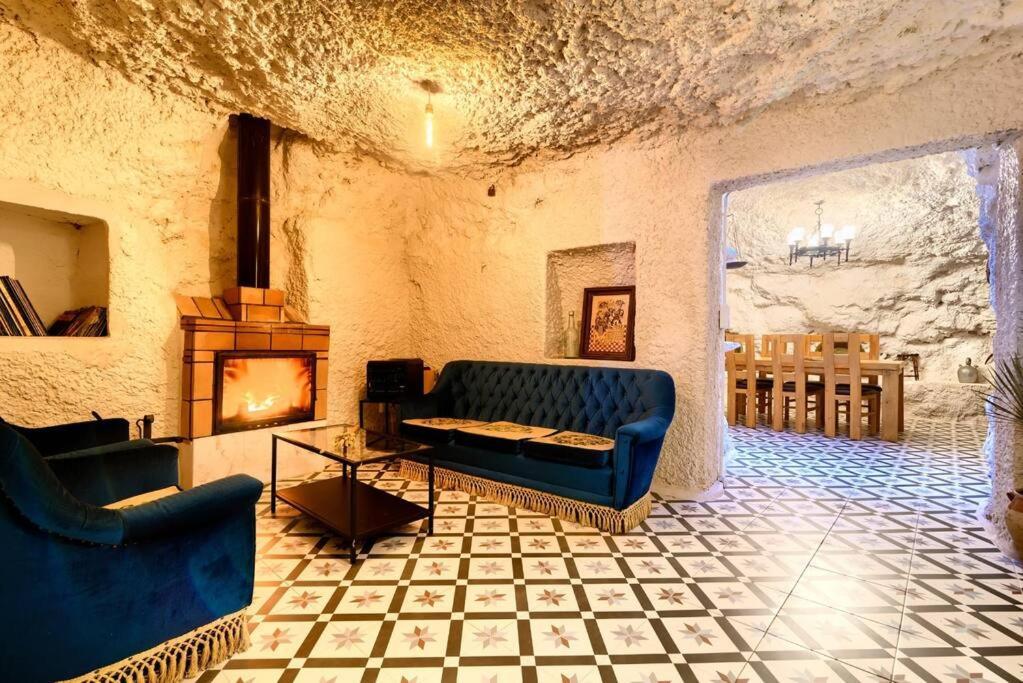Cueva Con Jacuzzi A 20 Minutos De Valencia Villa Benaguacil Ngoại thất bức ảnh