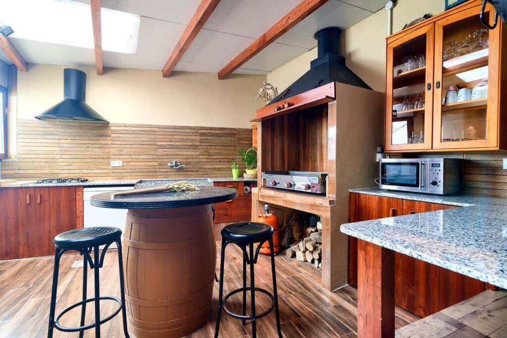 Cueva Con Jacuzzi A 20 Minutos De Valencia Villa Benaguacil Ngoại thất bức ảnh