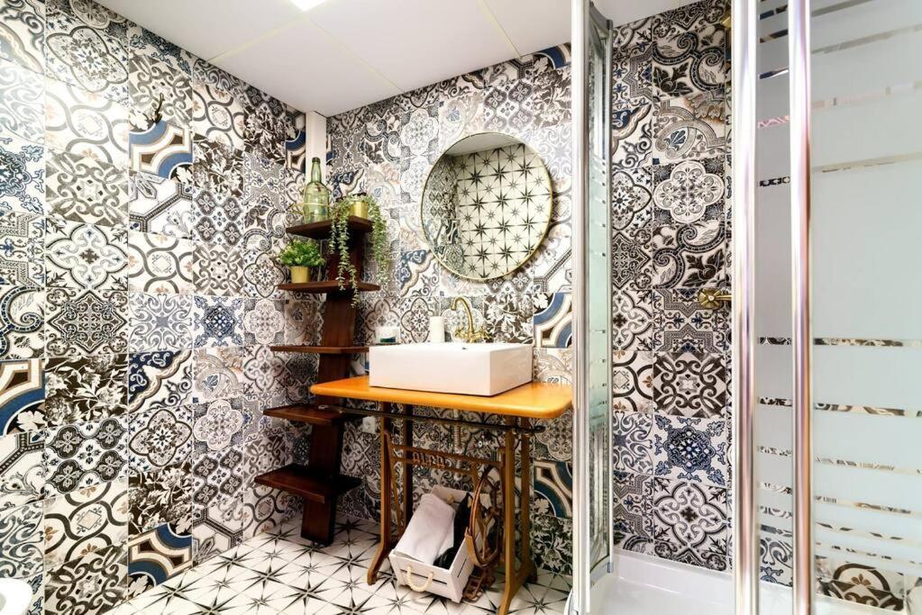 Cueva Con Jacuzzi A 20 Minutos De Valencia Villa Benaguacil Ngoại thất bức ảnh